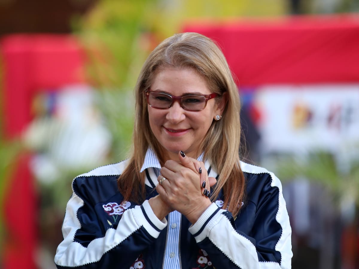 Cilia Flores pide esperar juicio en su contra en ‘prisión domiciliaria’ por problemas cardíacos