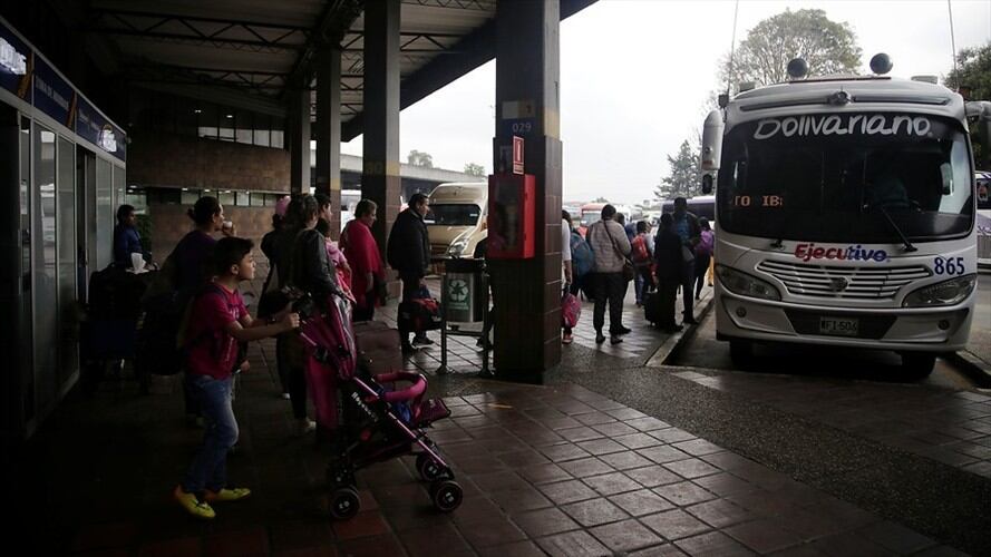 Rutas alternas a vía Bogotá - Villavicencio ocasionan incremento en costo de pasaje. Foto: Colprensa