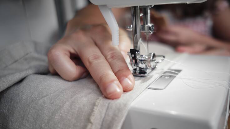 La historia de Naiduth Geles, la diseñadora que viste a los mejores artistas vallenatos