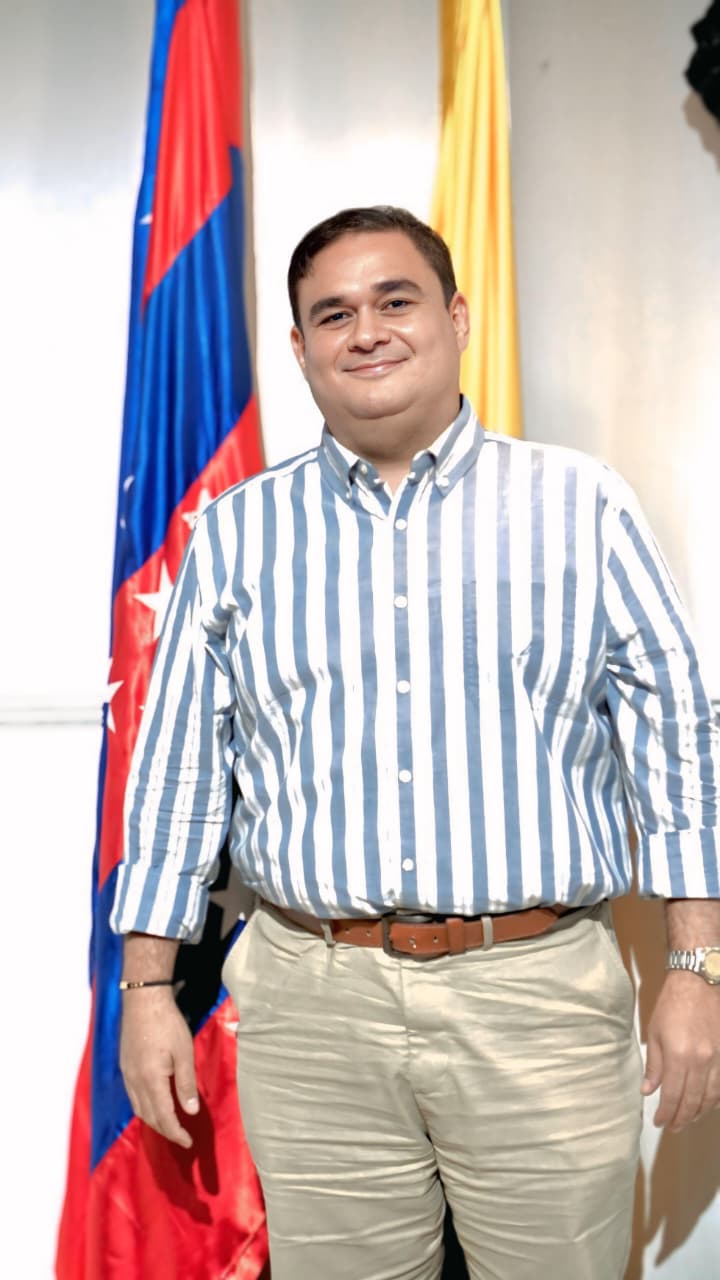 Manuel Julián Mazenet Contralor General del departamento del Magdalena p 2026-2029/ Asamblea del Magdalena