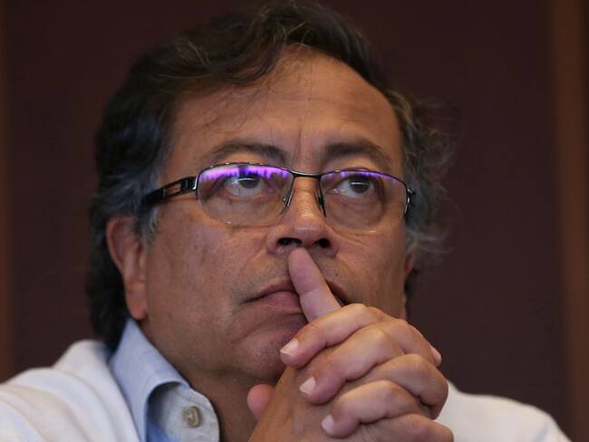 La nueva cúpula militar está sujeta a deseos políticos del gobierno Petro: presidente Acore