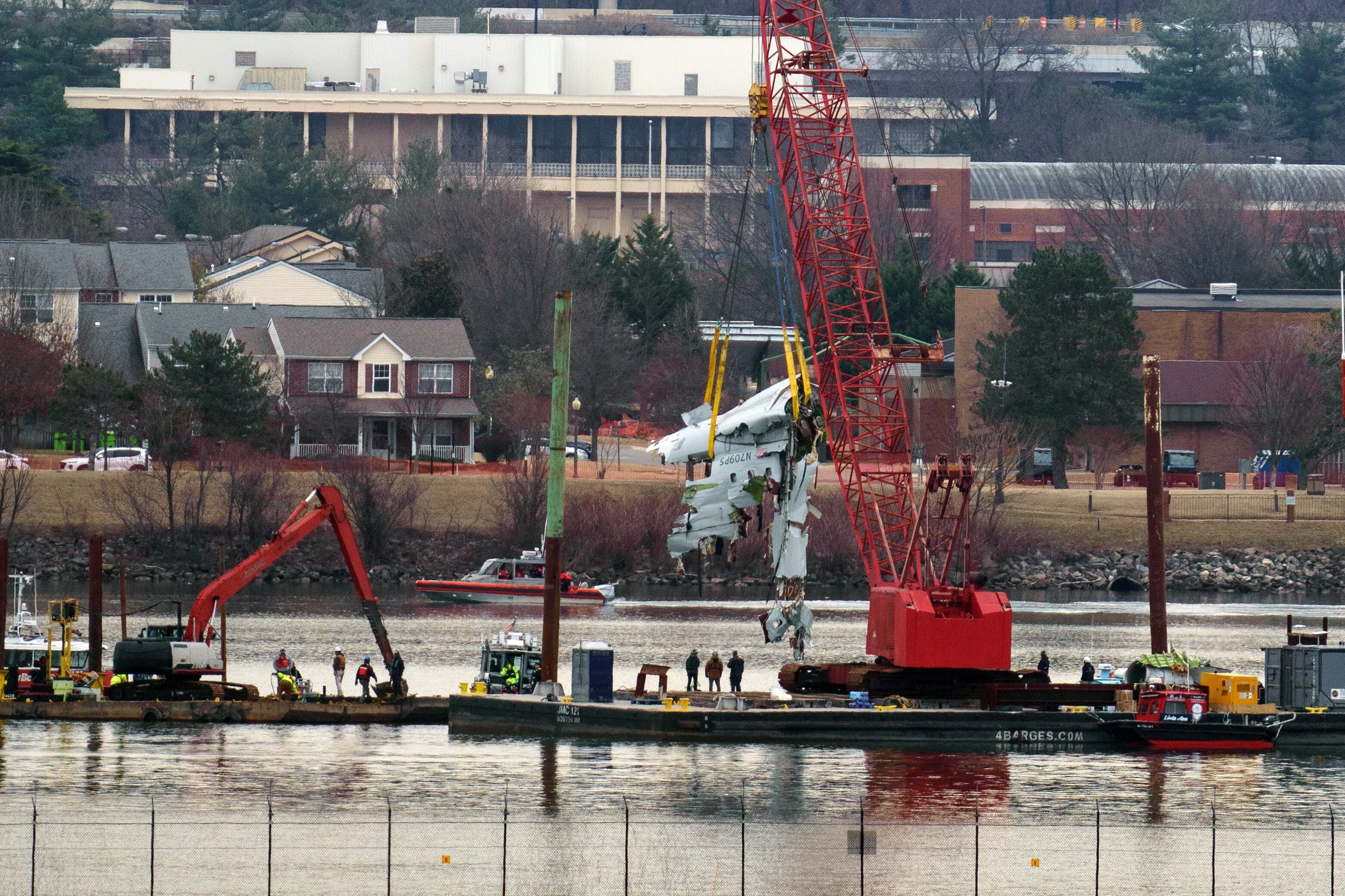 Avión y el helicóptero que colisionaron en Washington. Foto: Getty Images.