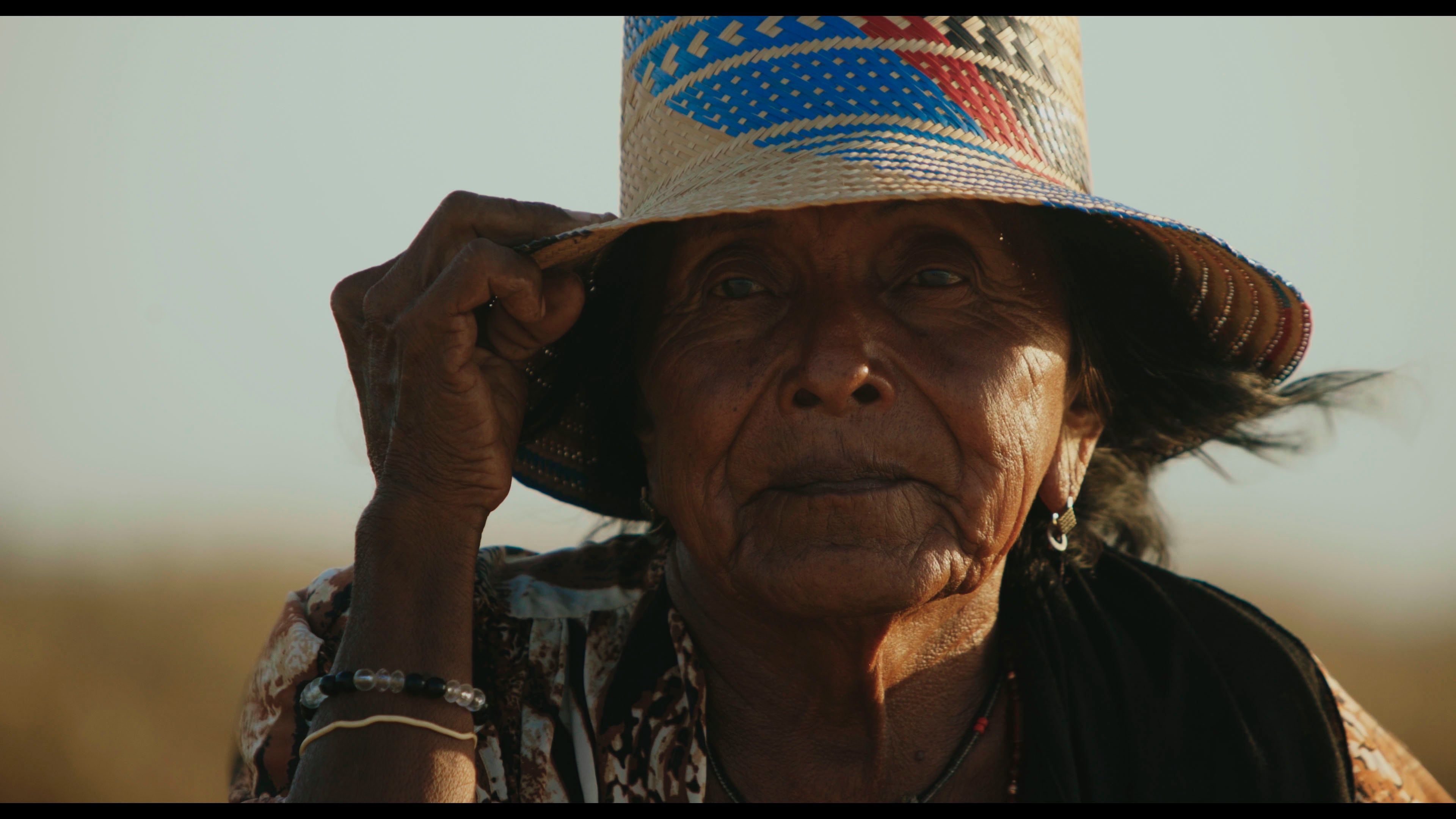 6/09/2024. Imagen de la anciana colombiana Georgina Epiayu durante su documental 'Alma del desierto', estrenado en las Jornadas de los Autores del Festival de Venecia. EFE/ Giornate Degli Autori.