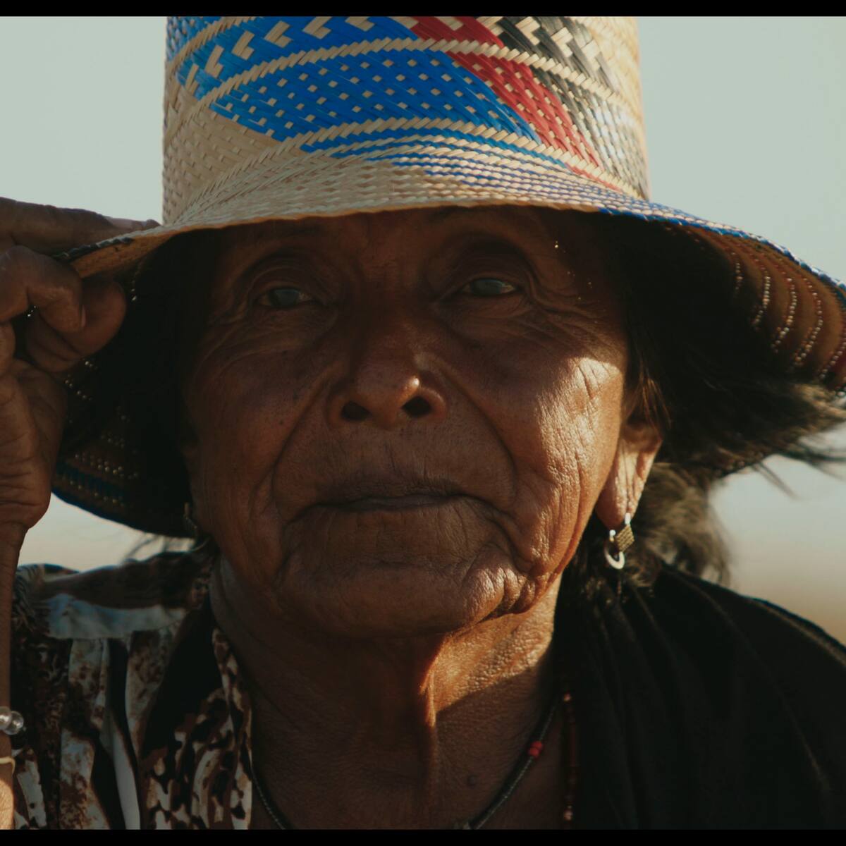 ‘Alma del desierto’, el documental que narra la historia de una mujer trans en la comunidad wayúu