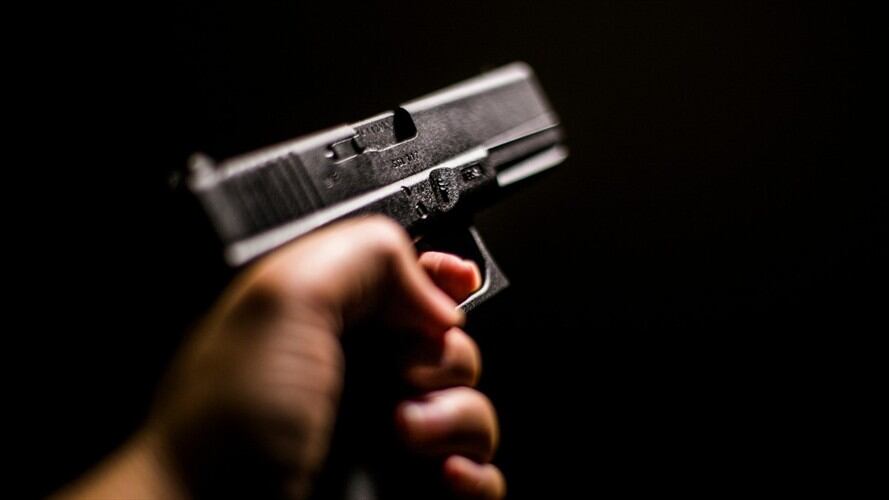 En la mañana de este miércoles 11 de agosto se registraron disparos en la calle 85 con carrera séptima, en el norte de Bogotá. Foto: Getty Images / MONGKOL NITIROJSAKUL