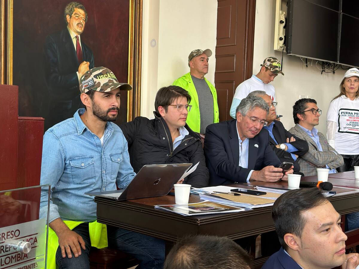 Oposición anunció demanda contra Petro por supuesta “complicidad” con el régimen de Maduro