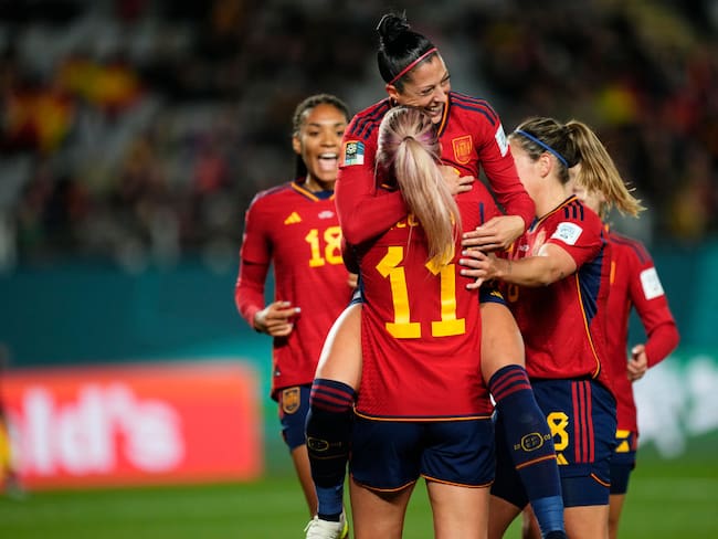 España aseguró su pase a octavos de final del Mundial femenino. (Foto: Jose Breton/Pics Action/NurPhoto via Getty Images)