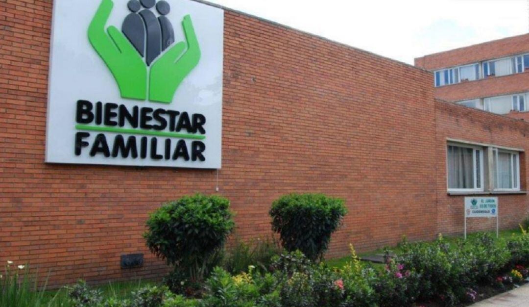 La directora del Instituto, Lina Arbeláez, aseguró que ya inició el proceso de restablecimiento de derechos al menor.