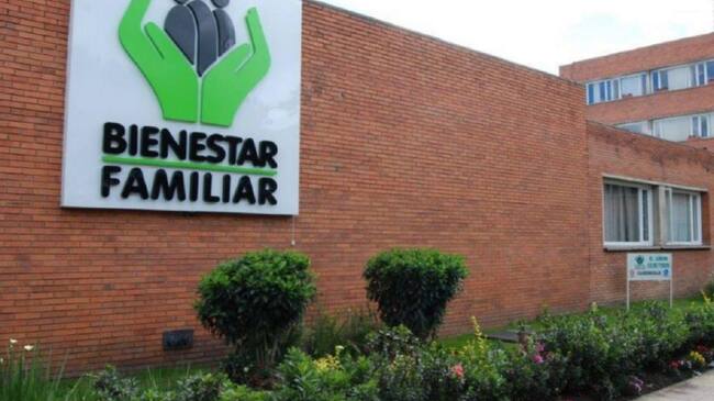 La directora del Instituto, Lina Arbeláez, aseguró que ya inició el proceso de restablecimiento de derechos al menor.
