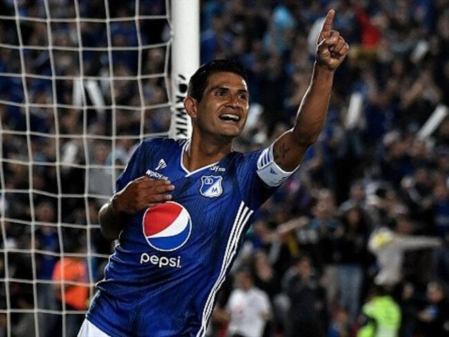 "Quiero ser ídolo, y ese reconocimiento se logra con títulos": Macalister Silva