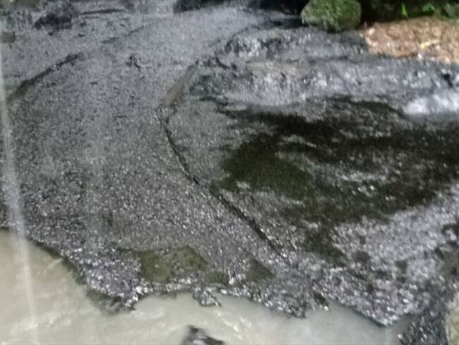 El conductor y una mujer fueron trasladados al hospital regional de Sogamoso.. Foto: Suministrada