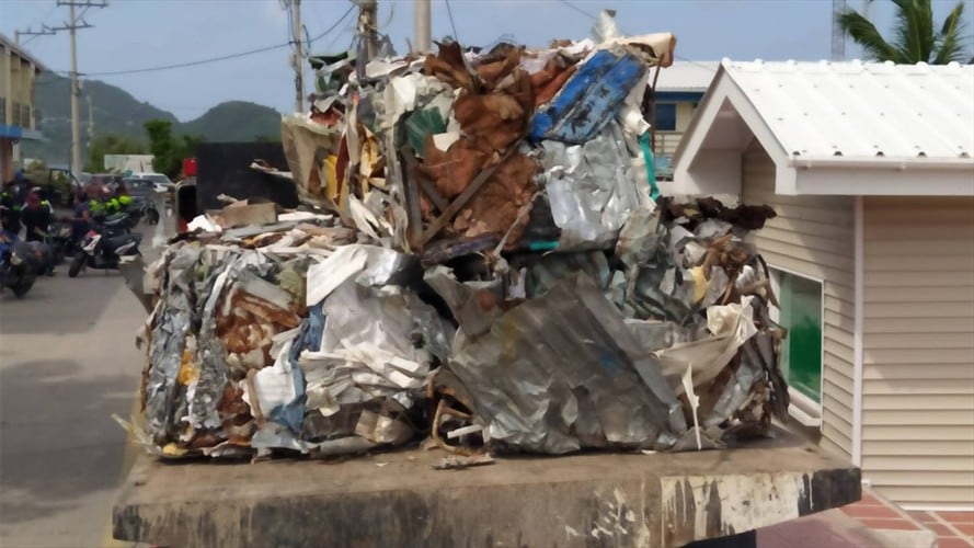 La devastación dejó tras de sí miles de toneladas de escombros, se han sacado 24.000 de ellas y aún hay acopios llenos de material inservible.. Foto: Augusto Puello/El Caribe Respira