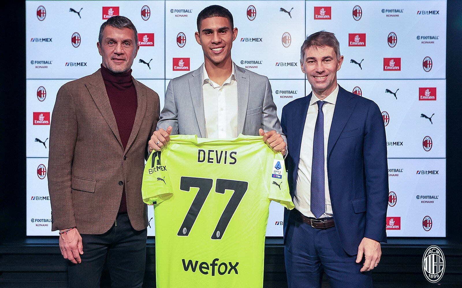 Devis Vásquez, nuevo jugador del AC MIlan / @acmilan