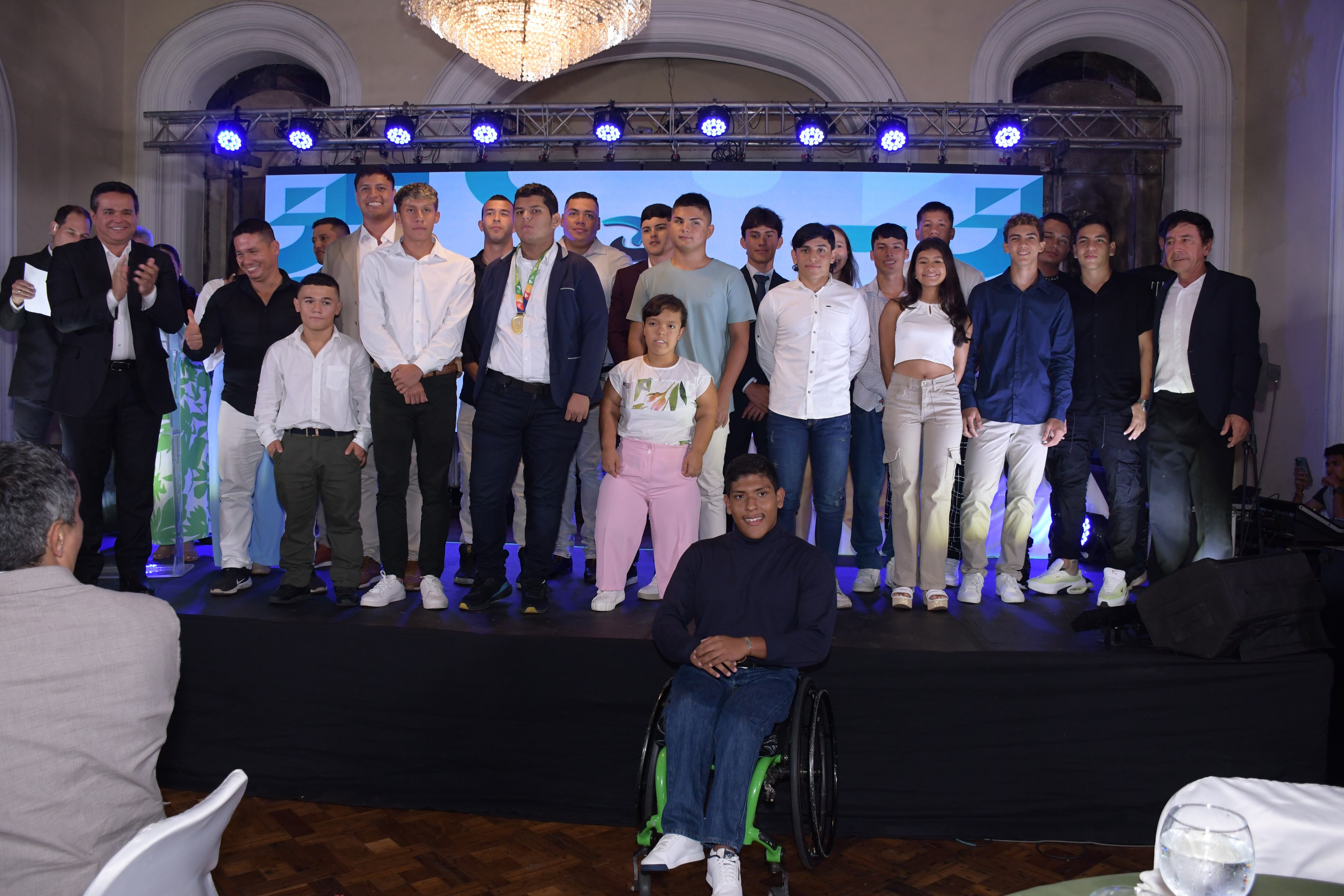 Deportistas santandereanos recibieron incentivo económico por más de $400 millones. Foto: Edison Mejía.