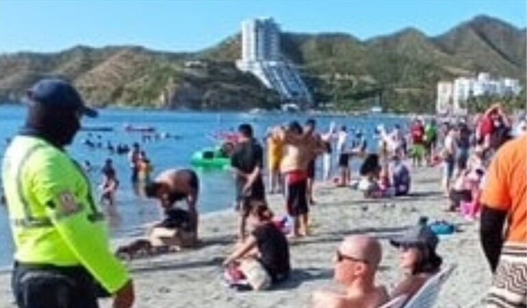 Aproximadamente 100 mil turistas visitaron el Distrito de Santa Marta durante el puente festivo. Foto: Cortesía: Promotora Rodadero