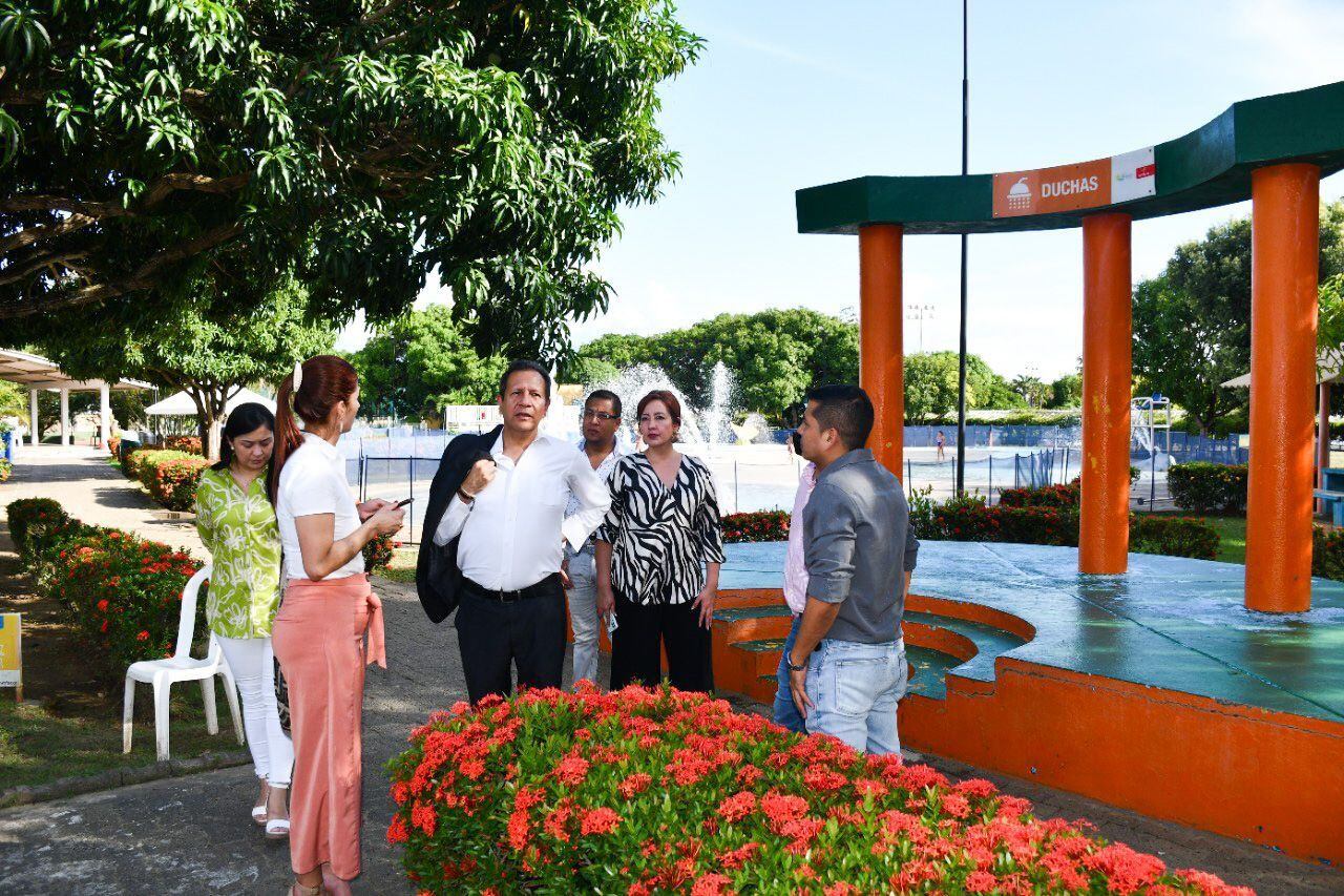 Superintendente del Subsidio en Montería. Foto: Tomada de Twitter @LuisGPerezCasas.