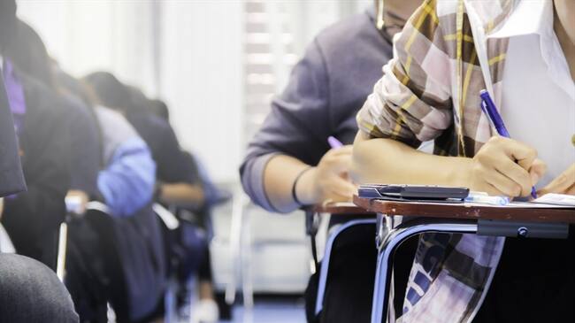 Mario Alberto Pérez, director de admisiones de la Universidad Nacional, explicó en Sigue La W que entre más recursos haya, más número de estudiantes pueden aceptar. . Foto: Getty Images