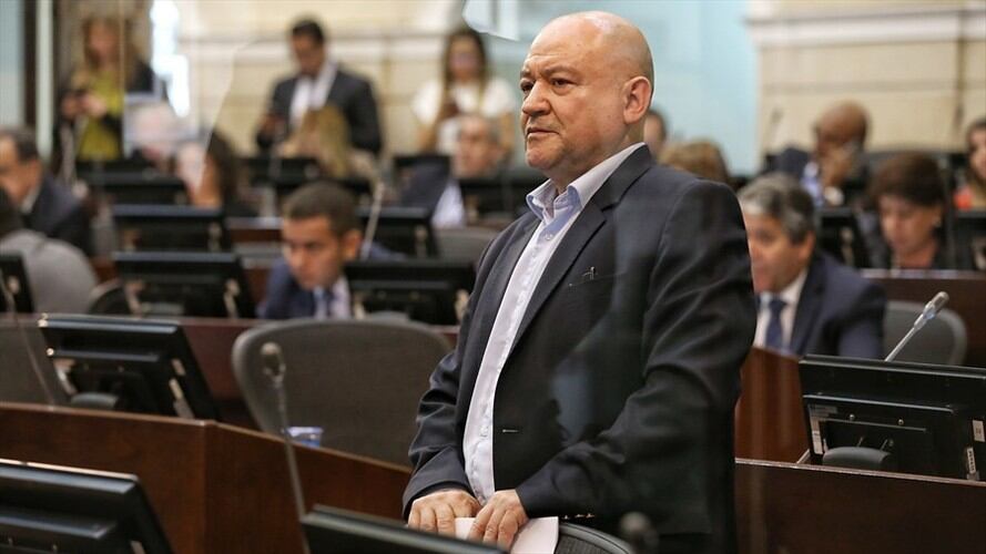 Senador del partido Comunes, Carlos Antonio Lozada. Foto: Colprensa