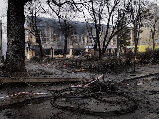 Ruinas en Kiev, capital de Ucrania, tras varios días de bombardeos