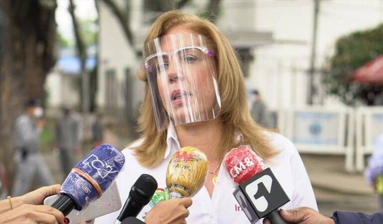 La gobernadora Clara Luz Roldán aseveró que no se permitirán bloqueos en las vías. Foto: Gobernación del Valle del Cauca.