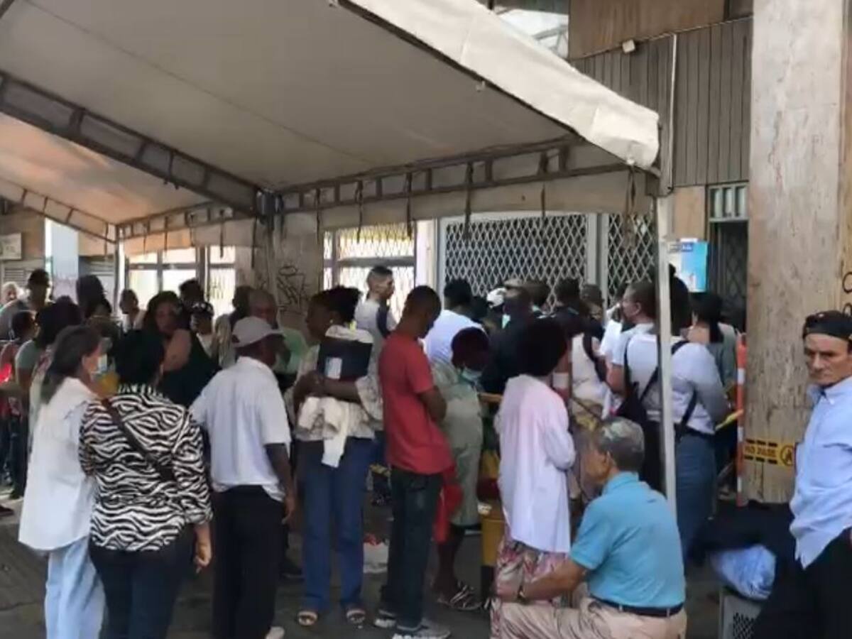 Pacientes en Cali siguen sin acceso a medicamentos, pese a medidas de Disfarma