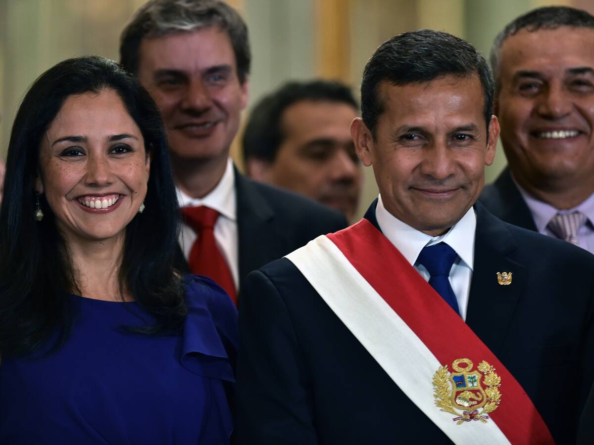 Esposa del expresidente peruano Humala recibe permiso del juez para viajar a Colombia