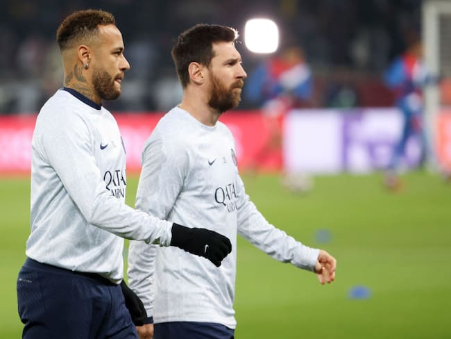 Neymar Jr y Lionel Messi en el Paris Saint Germain. Foto: Jean Catuffe/Getty Images.