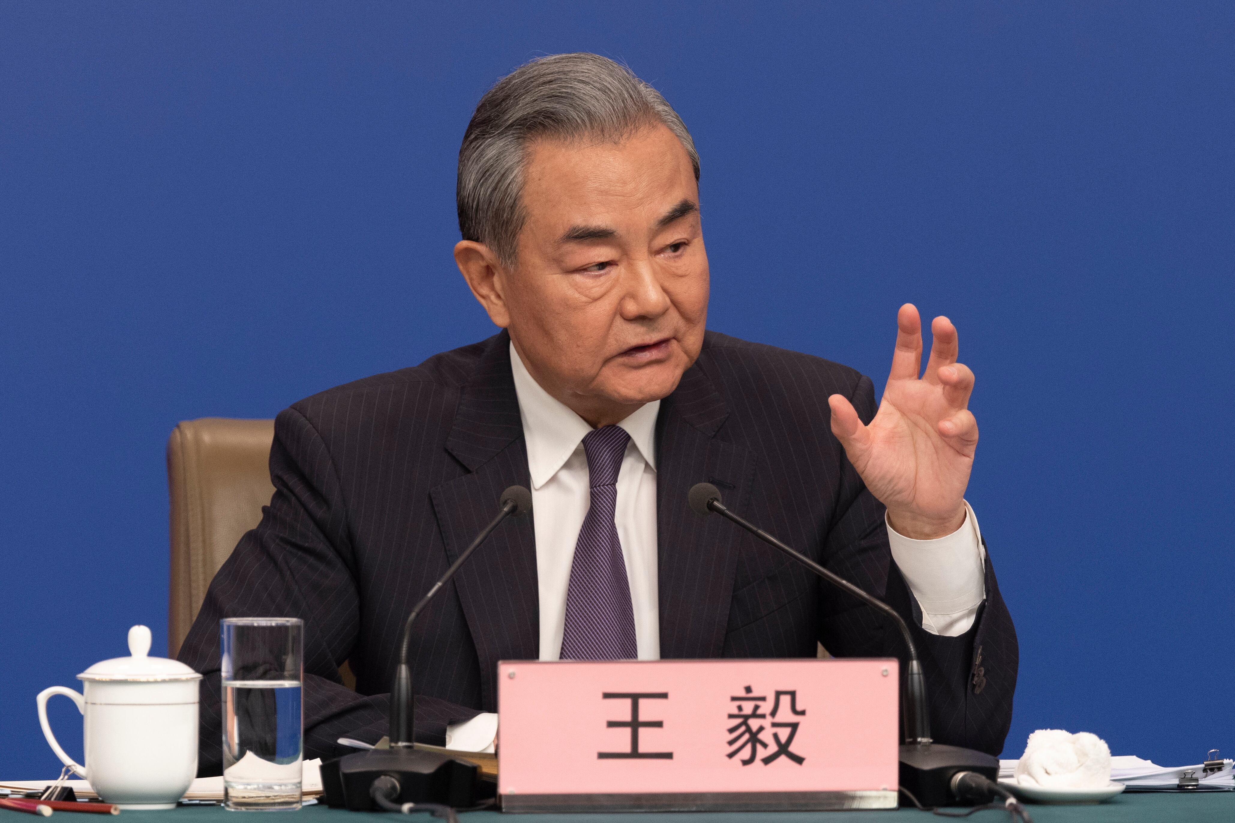 BEIJING (China), 07/03/2025.- El ministro de Asuntos Exteriores de China, Wang Yi, en una rueda de prensa sobre política exterior y relaciones exteriores con motivo de la Tercera Sesión de la XIV Asamblea Popular Nacional.
