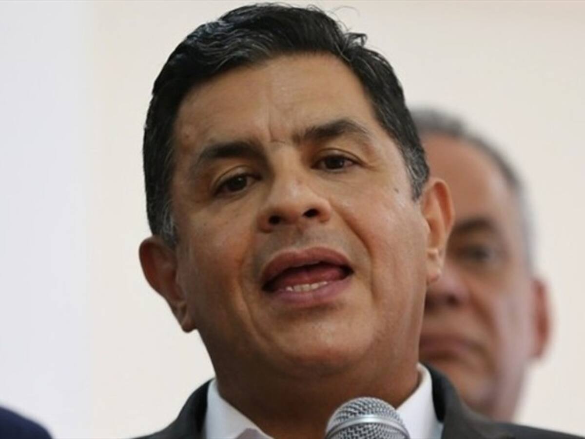 Críticas al alcalde de Cali por su reloj de más de 100 millones de pesos