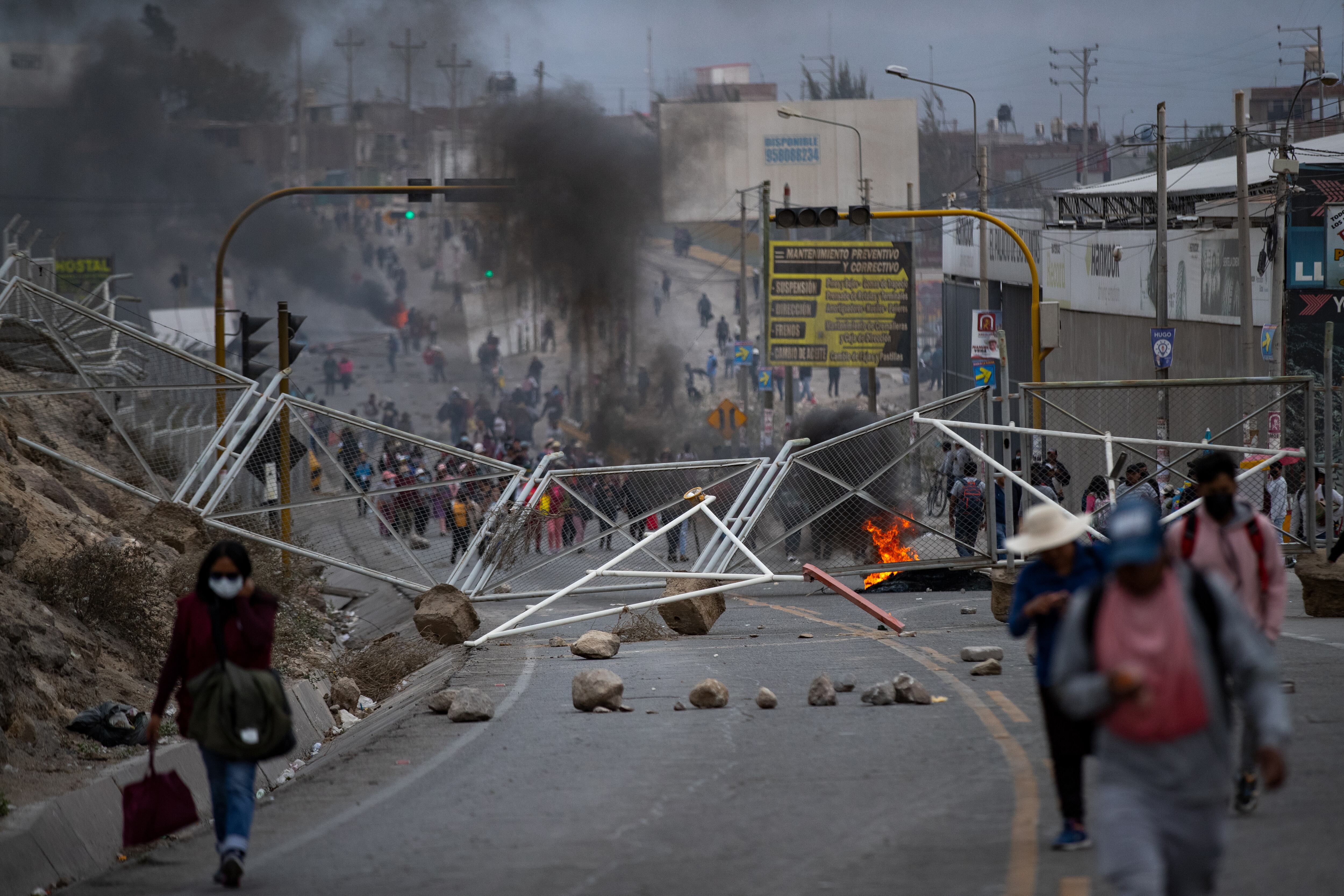 Manifestaciones y bloqueos en Perú. (Photo by Denis Mayhua/picture alliance via Getty Images)