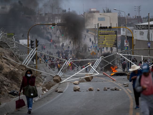 Manifestaciones y bloqueos en Perú. (Photo by Denis Mayhua/picture alliance via Getty Images)