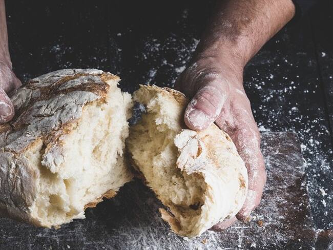 Por la compra de un pan, se está enviando uno igual a un hogar vulnerable: Fernando Flievich. Foto: Getty Images