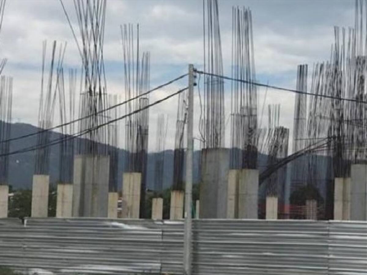 Buscan financiamiento para terminar clínica de Girón