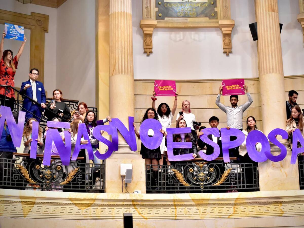 “Tenemos una deuda histórica”: Alexandra Vásquez sobre prohibición del matrimonio infantil