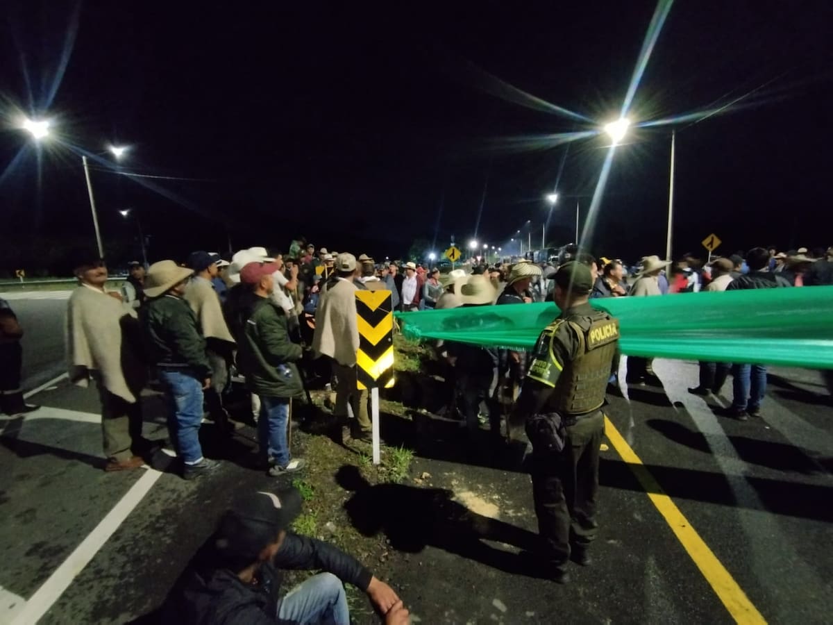 🔴 EN VIVO | Así va el paro campesino y minero hoy 22 de octubre en Colombia