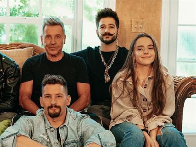 Tommy Mottola y Lex Borrero contaron en La W de qué se va a tratar este nuevo producto. . Foto: Instagram: @montaner