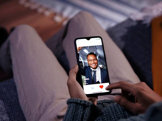 “Salí del closet y me despidieron”: creador de app de citas gay más grande de China