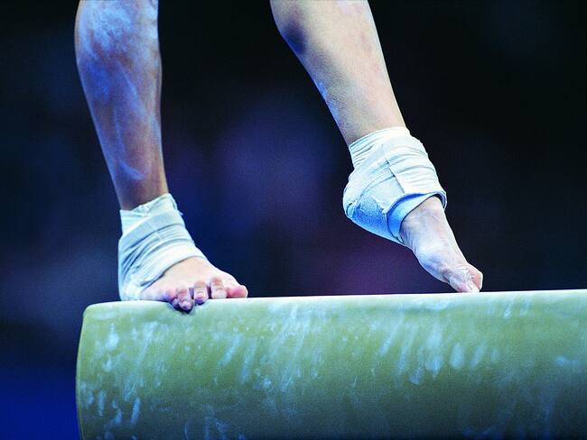 Imagen de referencia de barra de gimnasia. Foto: Digital Vision / Getty Images
