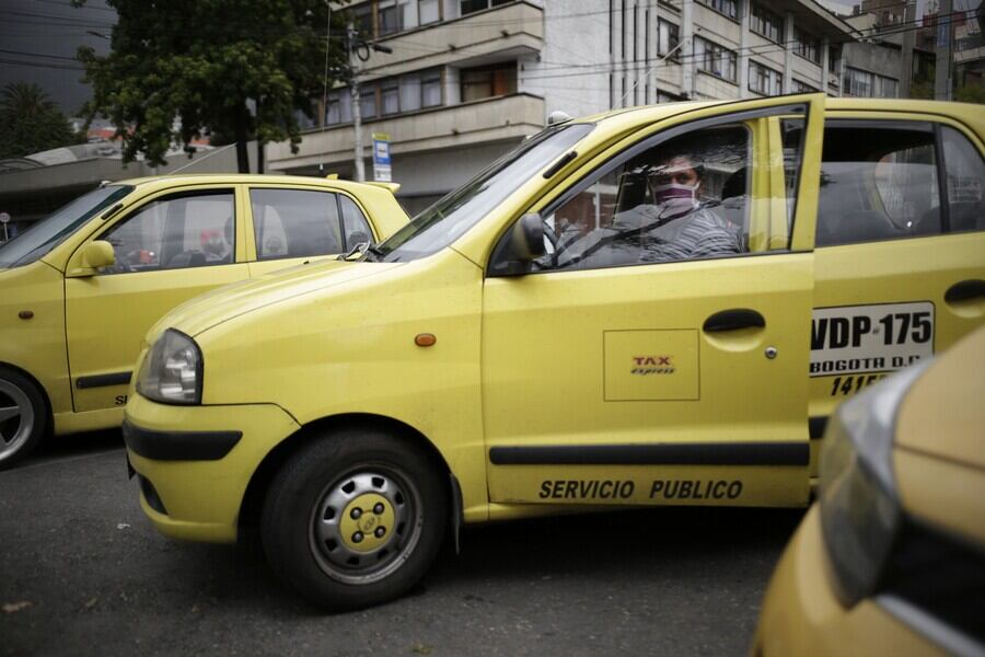 Imagen de referencia de taxis en Bogotá. Foto: Colprensa.