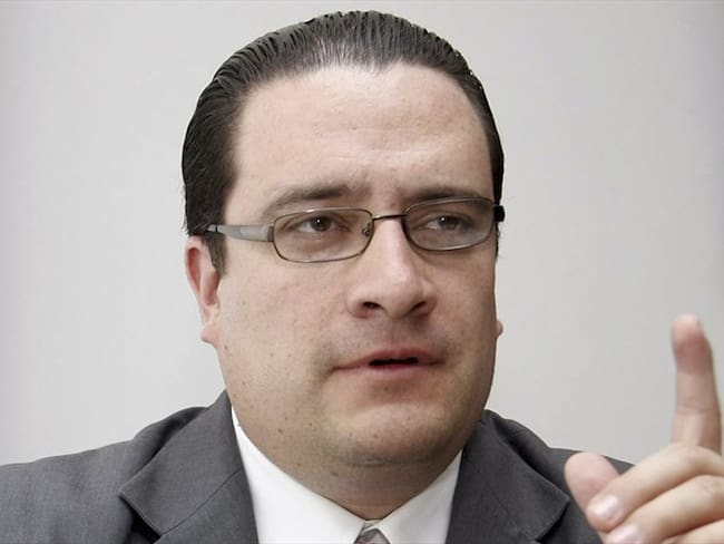 El Gobierno puede solucionar el problema del hacinamiento carcelario: Iván Cancino