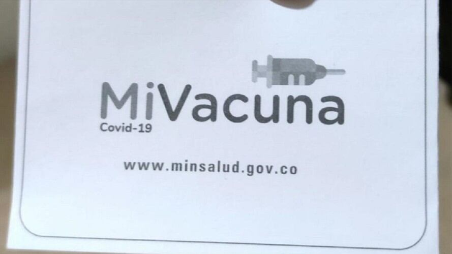 Denuncian en Manizales posible fraude con los carnés de vacunación. Foto: Enviada desde la Secretaría de Salud Pública.