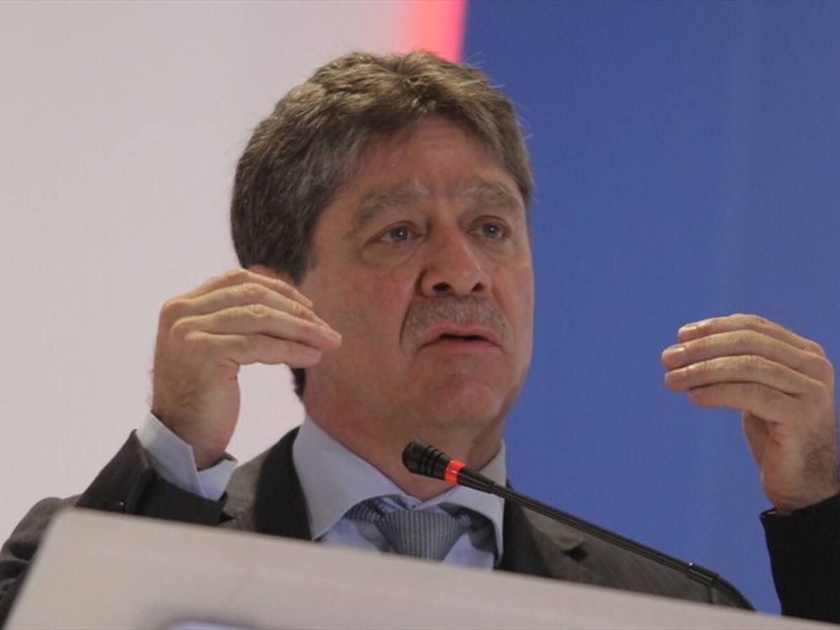 Hubiera preferido que se hubiera hundido el Plan Nacional de Desarrollo: Bruce Mac Master