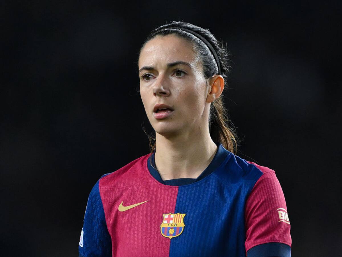 Aitana Bomatí fue elegida como la mejor futbolista femenina 2024 en Globe Soccer Awards