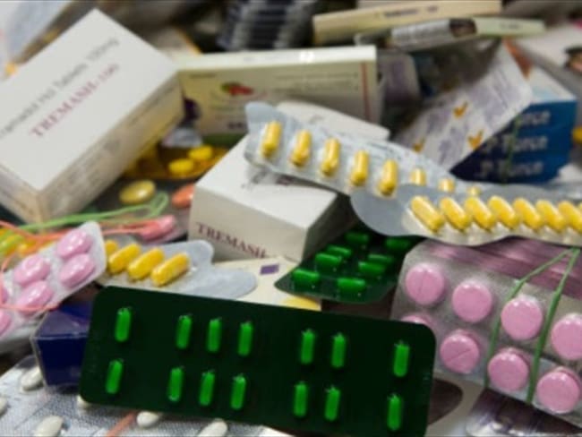 Polémica por que medicamentos contra la hepatitis C sean declarados de interés público