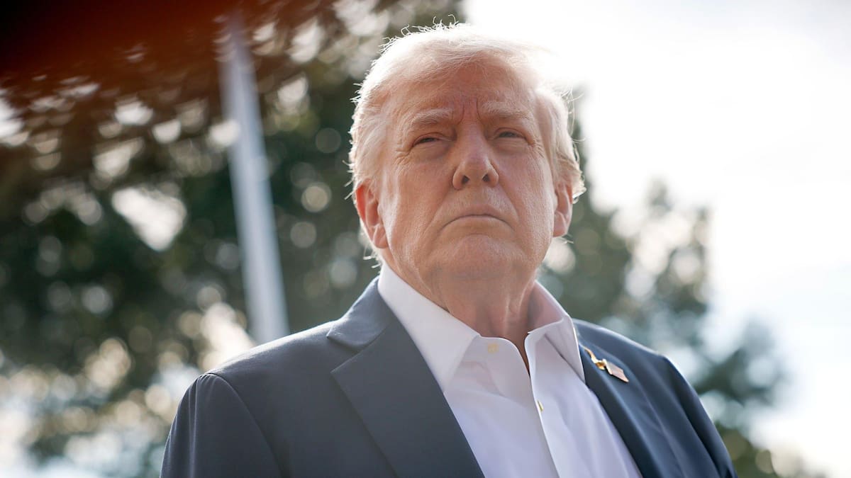 Trump dijo que prepara recortes permanentes en el gobierno gracias al bloqueo presupuestario