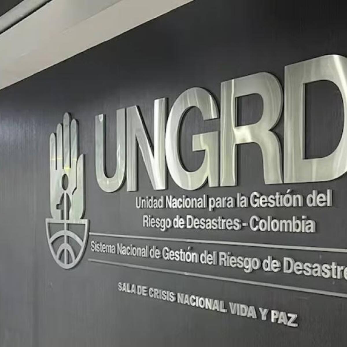 Licitaciones desiertas y falta de respaldo de aseguradoras: así es la situación de UNGRD