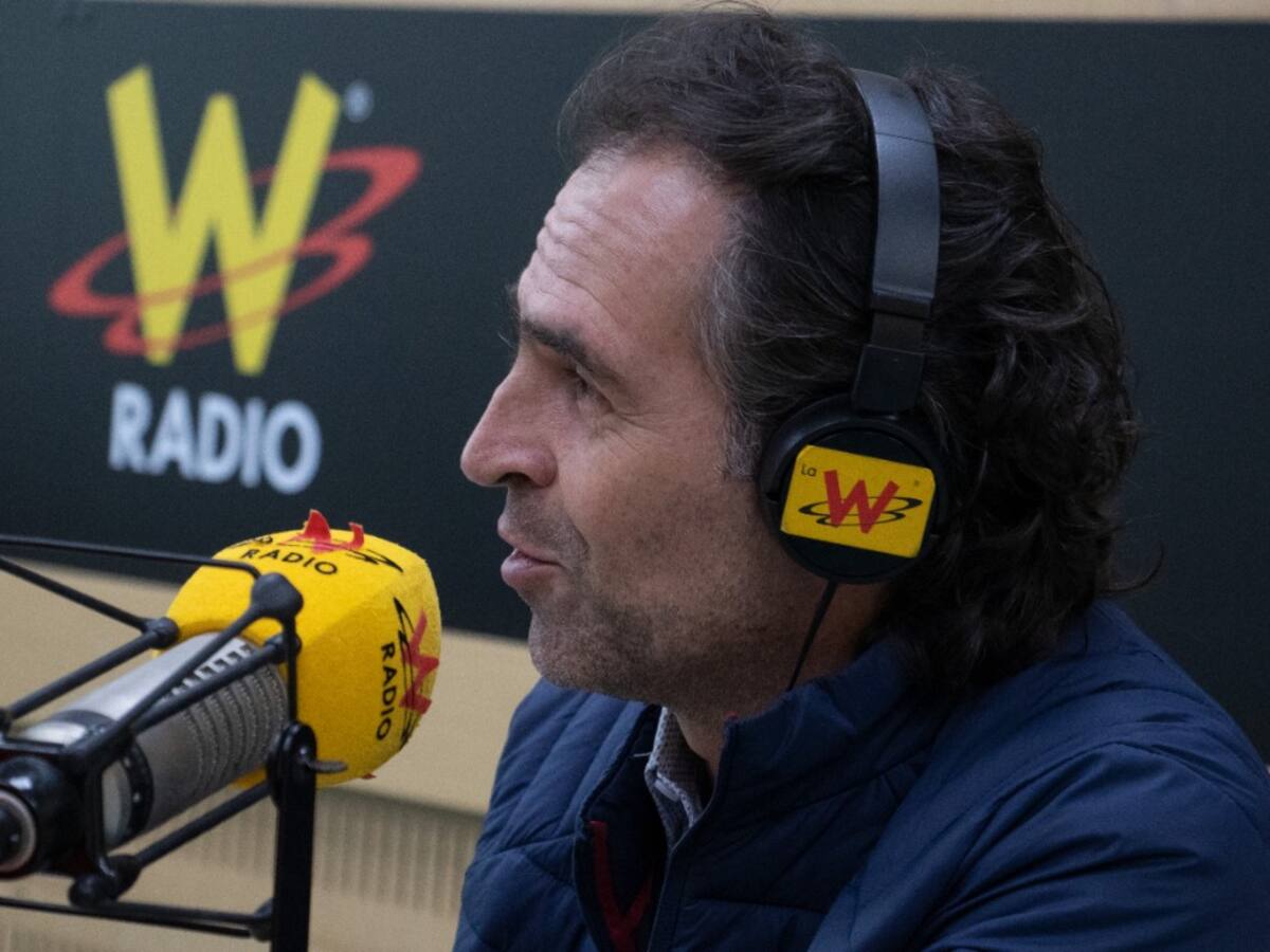 “El que salió con ese cuento de un golpe de Estado fue Petro”: Federico Gutiérrez