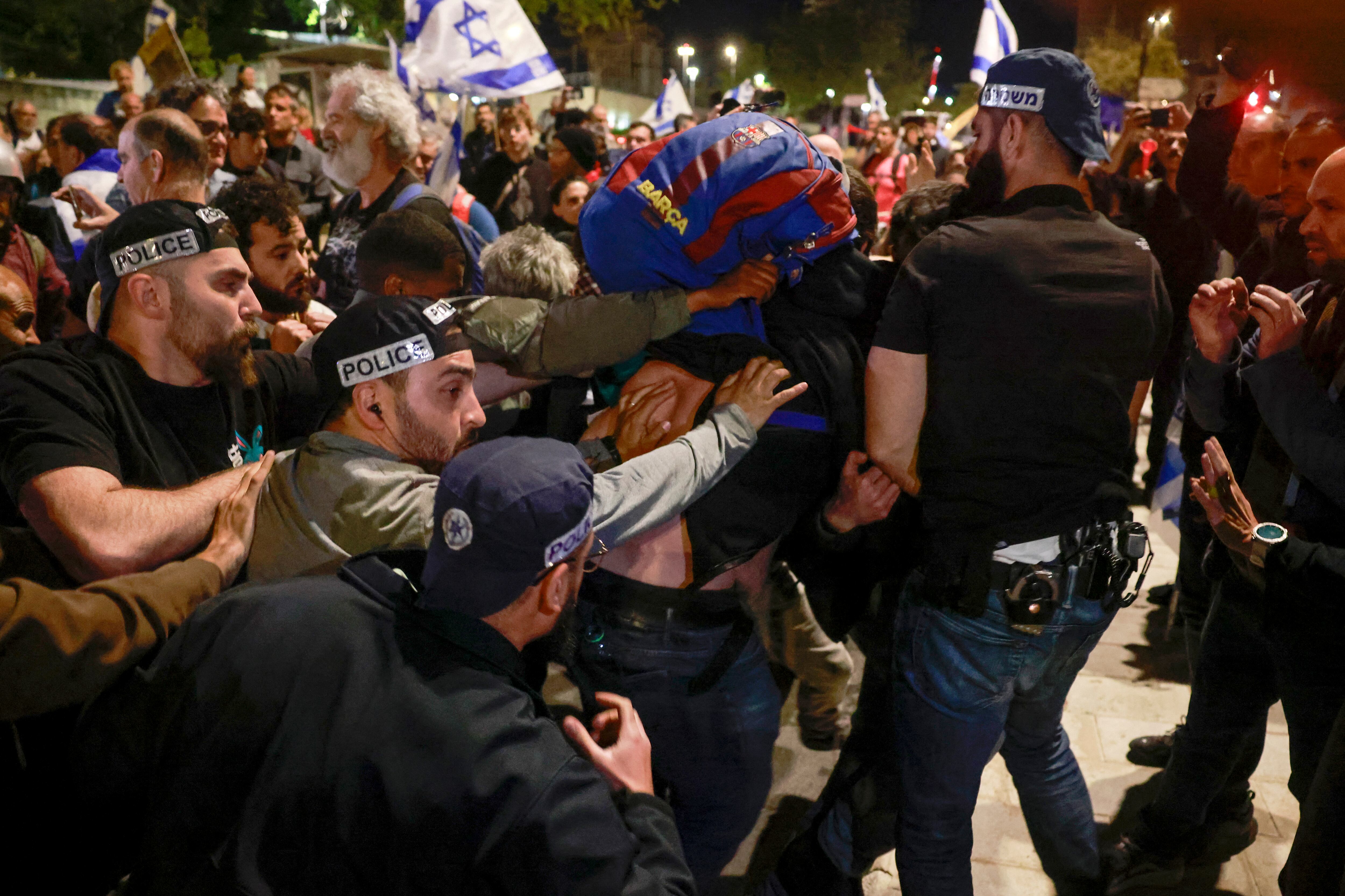Manifestantes en Israel. FOTO:MENAHEM KAHANA/AFP via Getty Images.