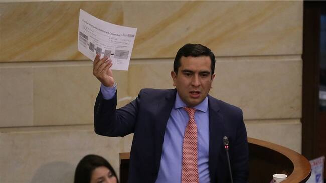 El representante investigador del caso del "Cartel de la Toga", Edward Rodríguez, aseguró que no hay fragmentos perdidos de esa grabación.. Foto: Colprensa