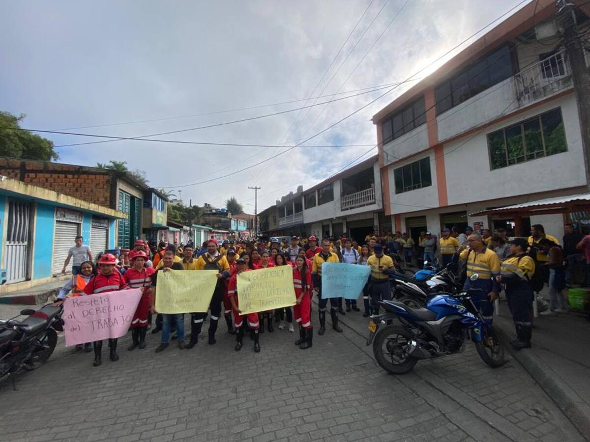 Empresa esmeraldera denuncia bloqueo por ilegales en su mina de Boyacá